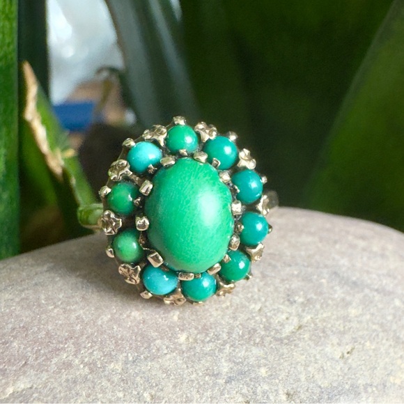 Vintage UK 9k Turquoise ring - Picture 9 of 10